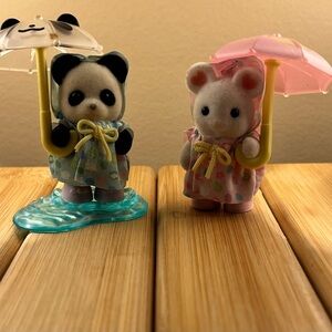 Calico Critters Rainy Day Duo
